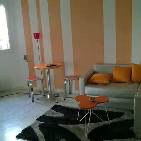 Residence Ghozlane Tunis Ruang foto